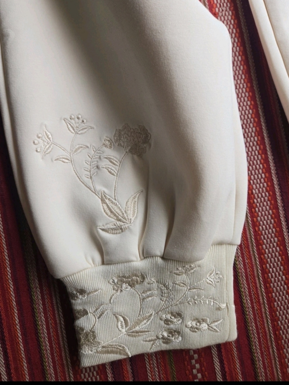 Dior Cream Floral Embroidered Hoodie & Joggers - Picture 15 of 15
